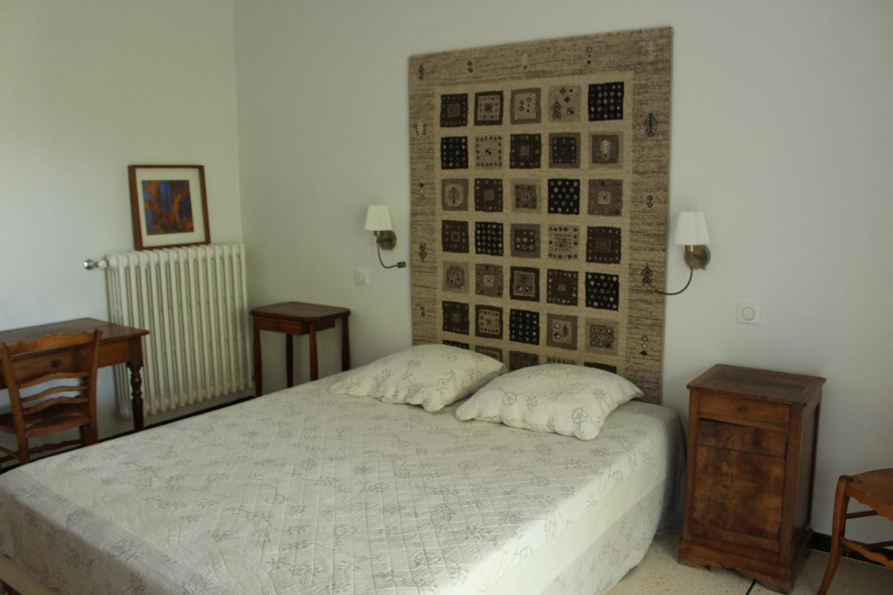 La Maison Blanche Bed & Breakfast แซงเตกูลฟ์ ภายนอก รูปภาพ